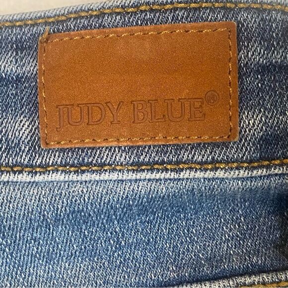 Judy Blue Cut Off Denim Shorts Style JB82103MD Size 11 - Picture 9 of 13